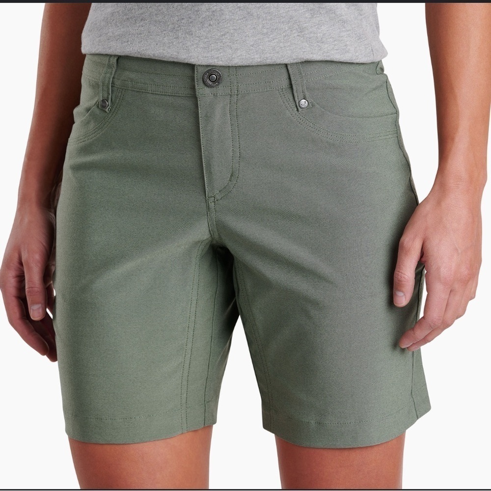 Kuhl Green Bermuda Shorts Lightweight Casual Wear